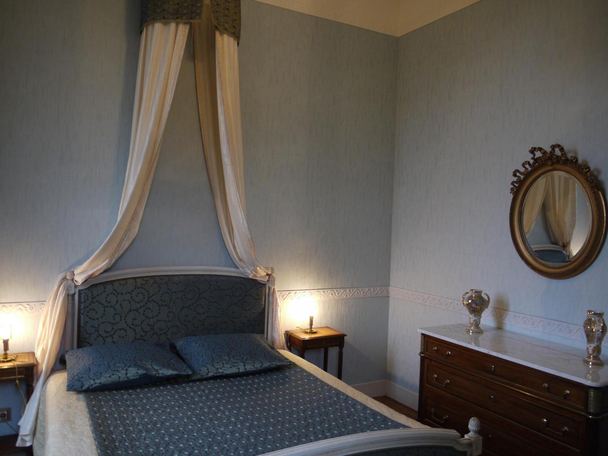 Chateau De Courseulles Rom bilde