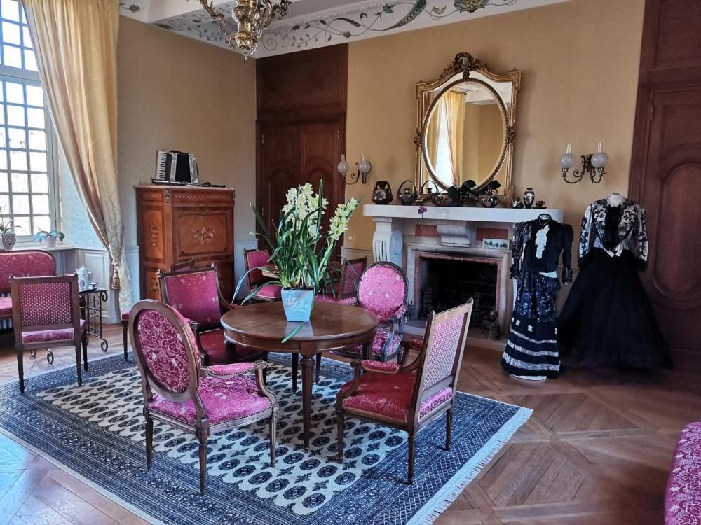 Chateau De Courseulles Eksteriør bilde